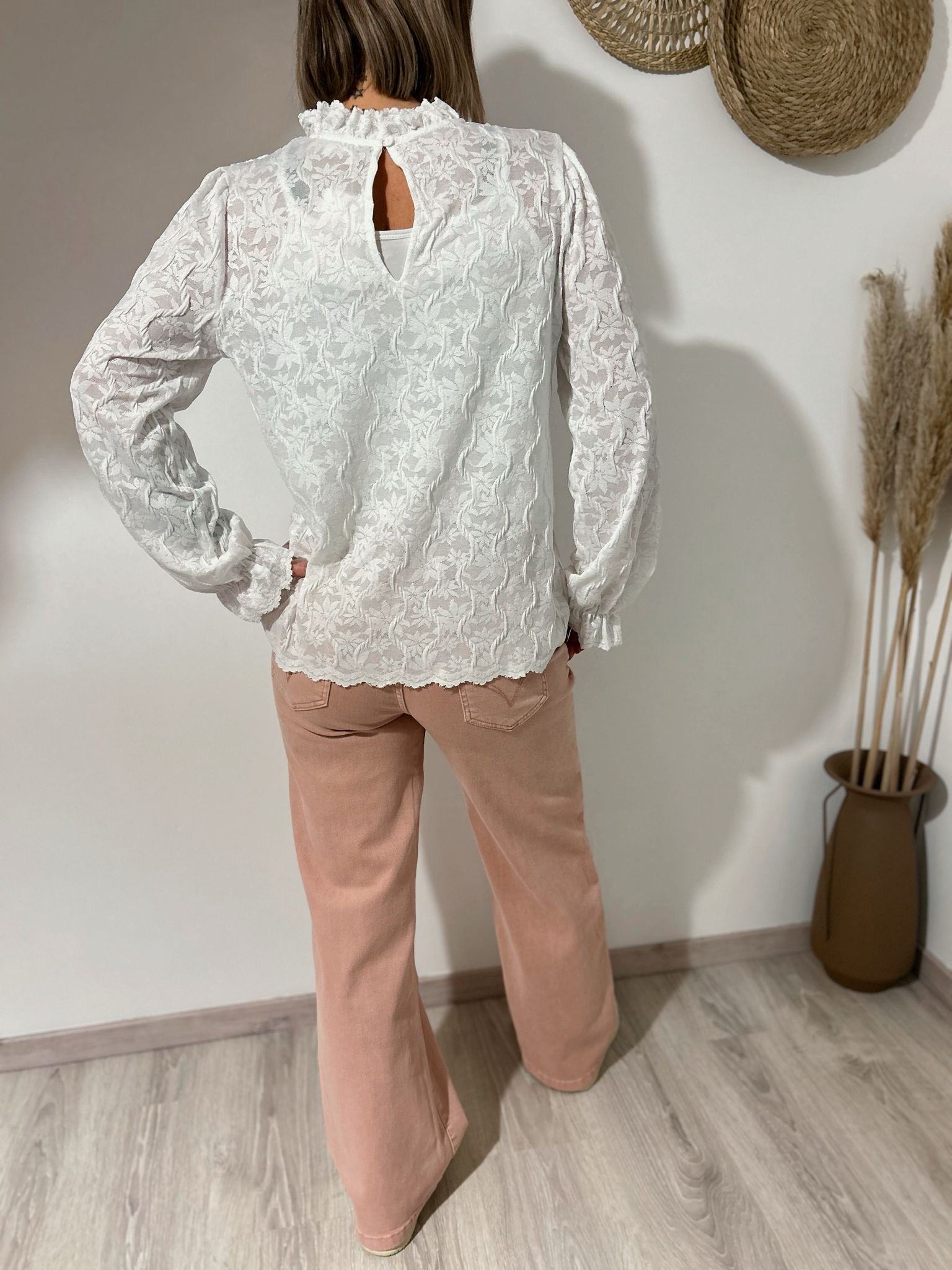 5caba794-b5ac-417c-9689-f144fe83b436